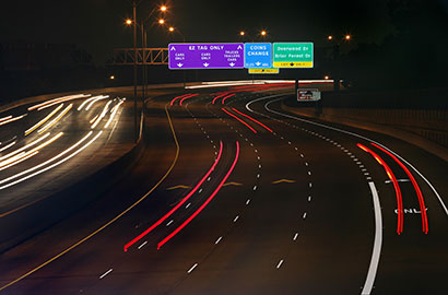 Diamond Grade 反光道路标志