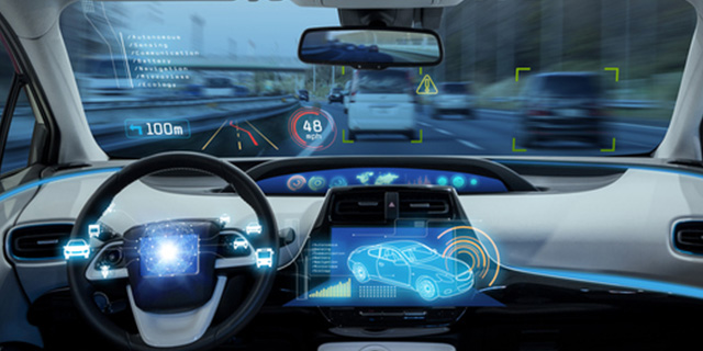 车辆内部的驾驶员监控系统。