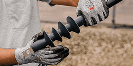 A 3M cable and wire splice aids in electrical construction and maintenance.
